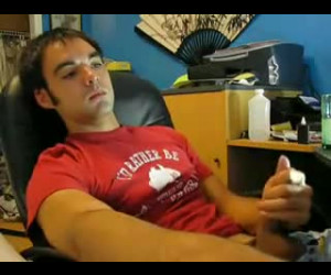 Amateur Porn: cumming on camera