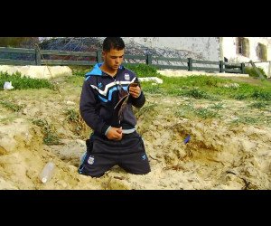 Amateur Porn: twink outdoor masturbation