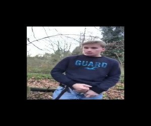 Amateur Porn: jerking off outdoors