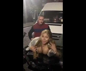 Amateur Porn: big tit slut fucked in public