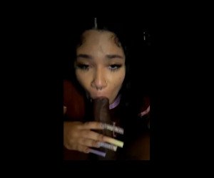 Amateur Porn: took her out got the mouth