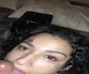 Amateur Porn: tatted thot on a leash used