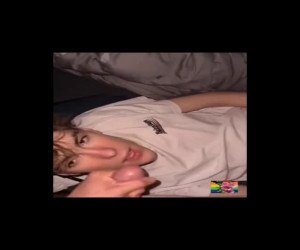 Amateur Porn: cute twink blowjob facial